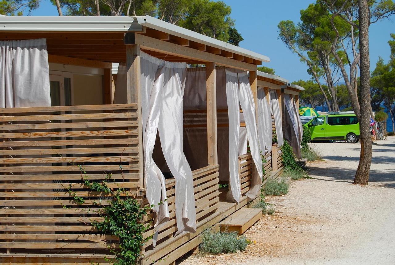 Boutique Camping Bunja Supetar Eksteriør billede