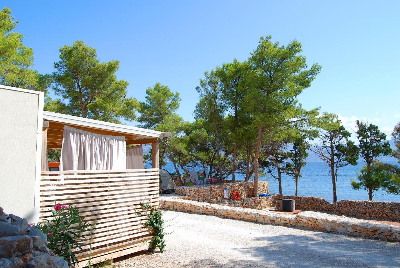 Boutique Camping Bunja Supetar Eksteriør billede