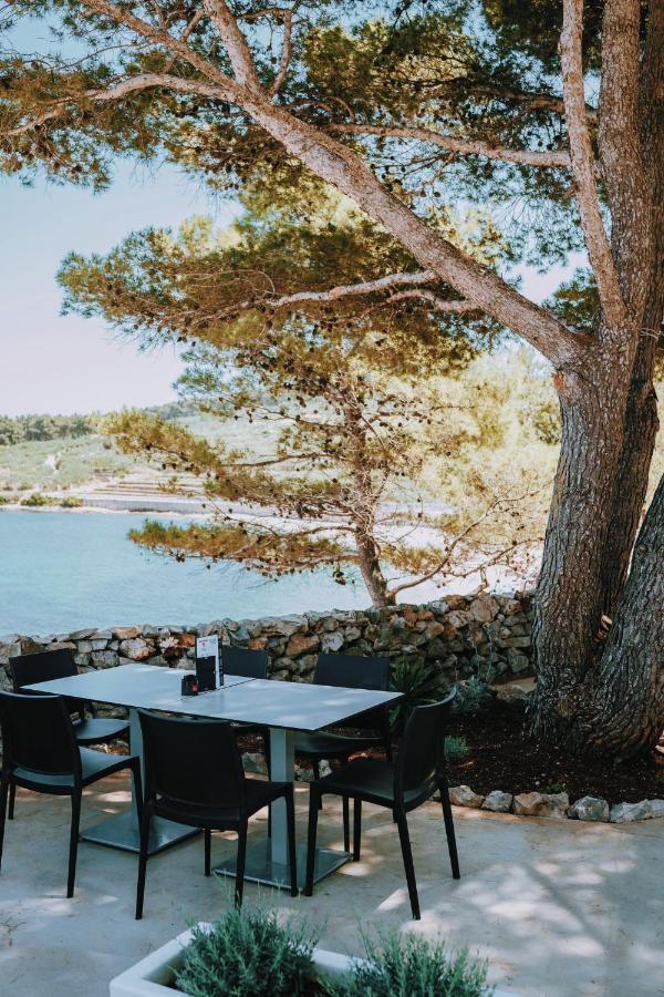 Boutique Camping Bunja Supetar Eksteriør billede